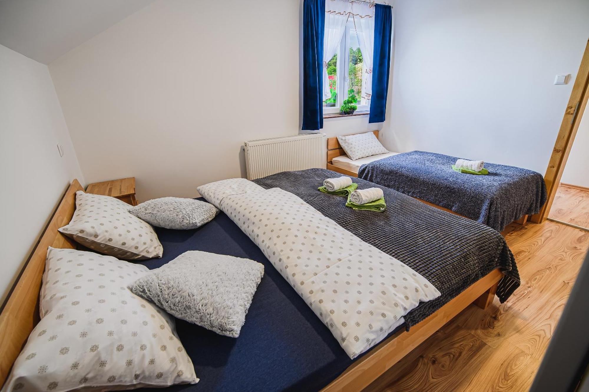 Eko Pony Ranch Ogrizek Apartment Podcetrtek Bilik gambar