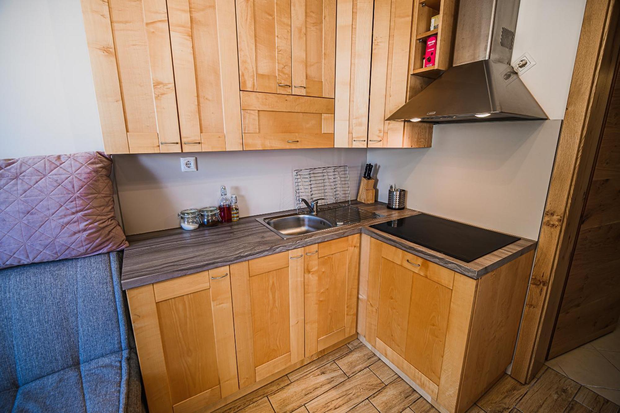 Eko Pony Ranch Ogrizek Apartment Podcetrtek Bilik gambar